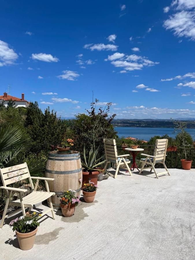 Apartment Vella Capodistria Esterno foto